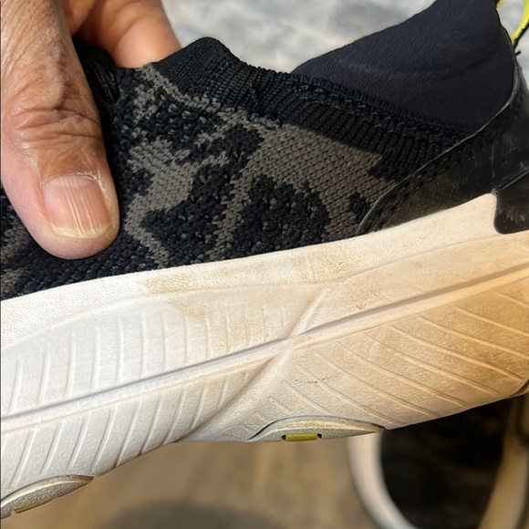 Sorel Black Gray and White Sneakers with Cushioned Midsole size 7 - Picture 15 of 15